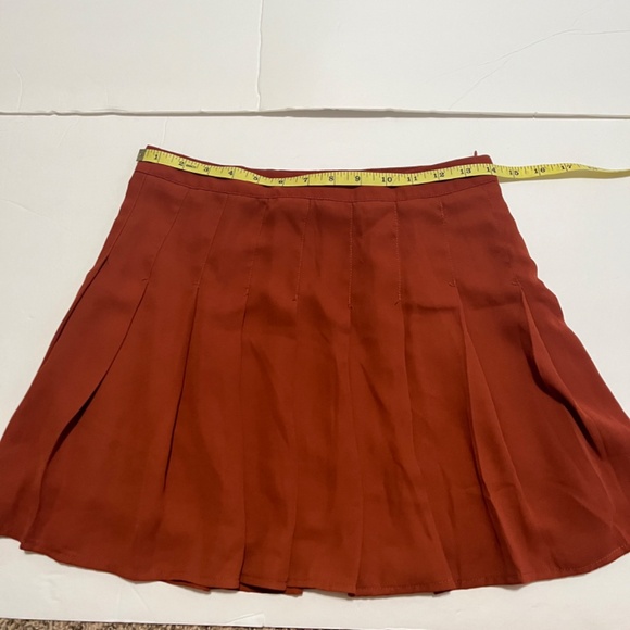 Pleated Skirts Bundle - fits like Small - Picture 3 of 9
